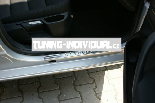 http://www.tuning-garage.cz/foto/doplnky/6603091_3.jpg
