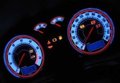 http://www.tuning-garage.cz/foto/indiglo_G4_VZ2_4.jpg