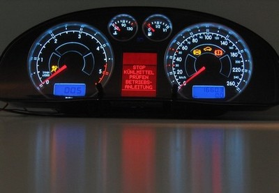 http://www.tuning-garage.cz/foto/indiglo__passat_VZ1_3.jpg